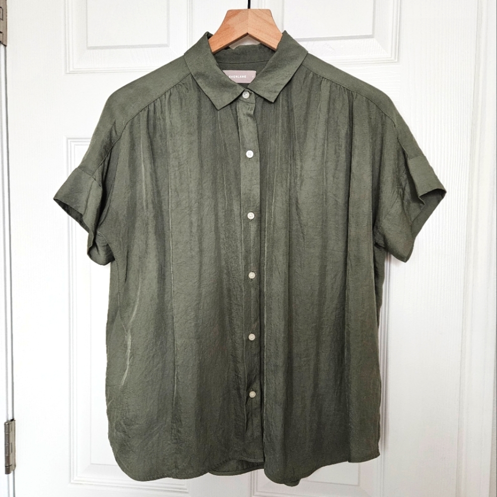 Everlane silky button up, size S
